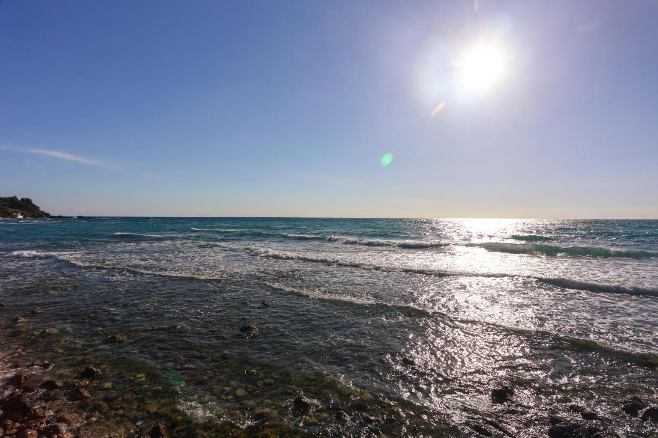 Amaryllis Seaview House By Guestcorfu Apartman Paramónasz Kültér fotó